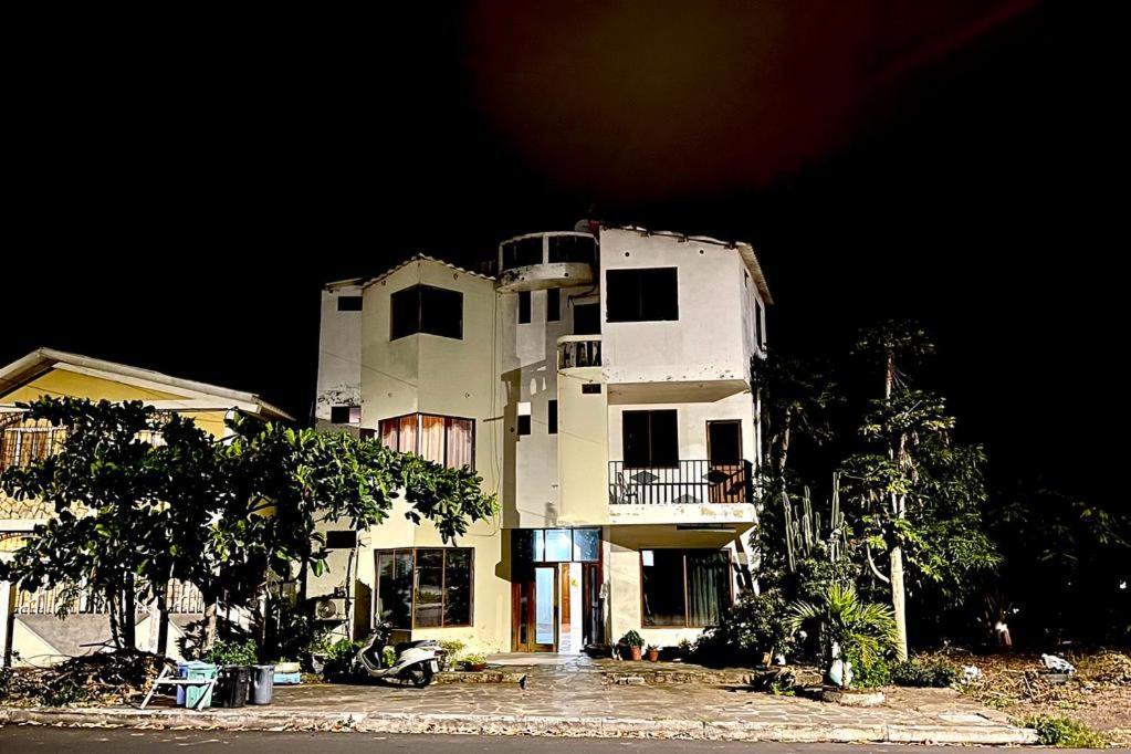 Hostal Vista Al Mar Puerto Baquerizo Moreno Exterior foto